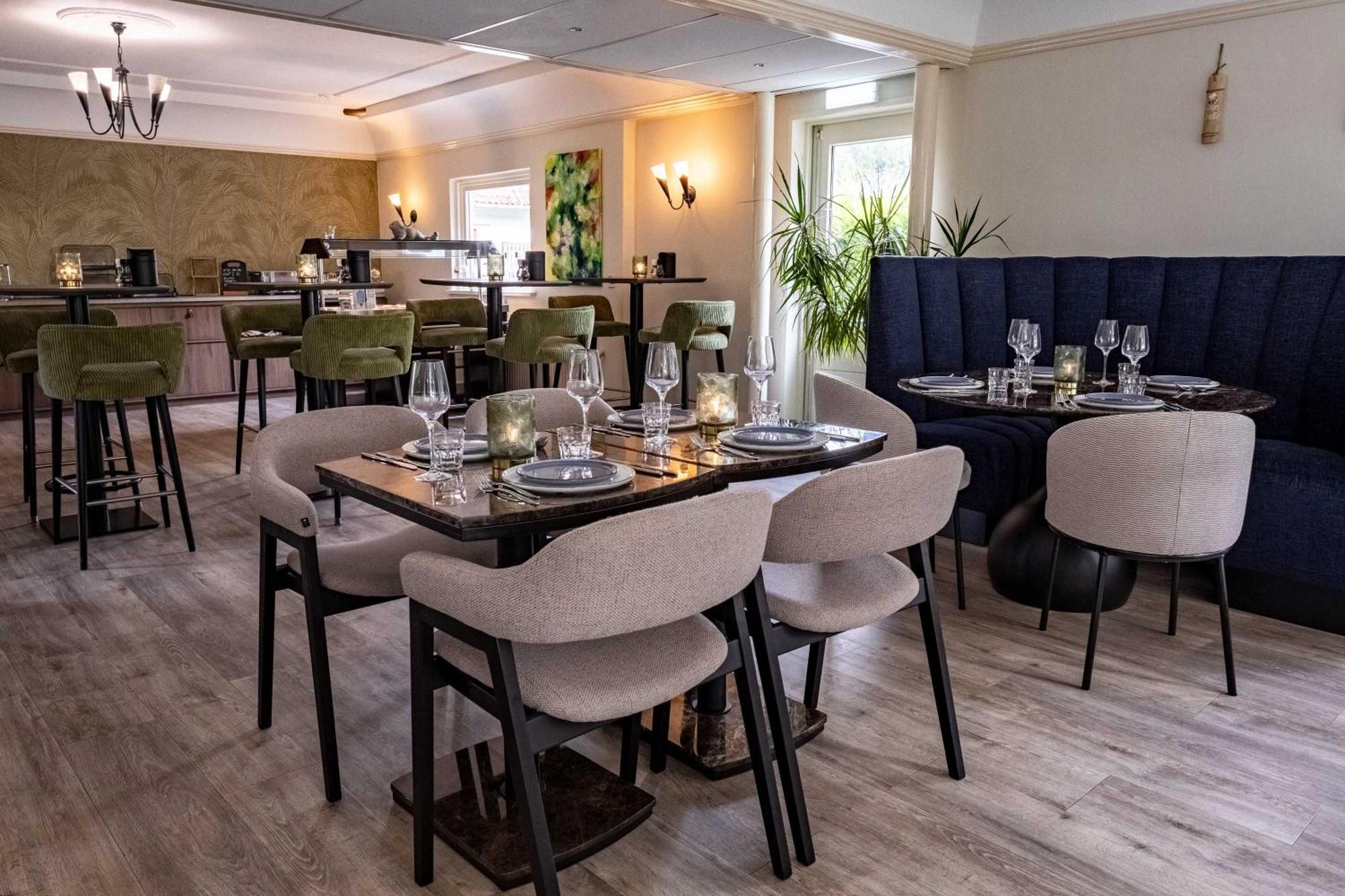 Strandhotel De Logerij 레네세 외부 사진